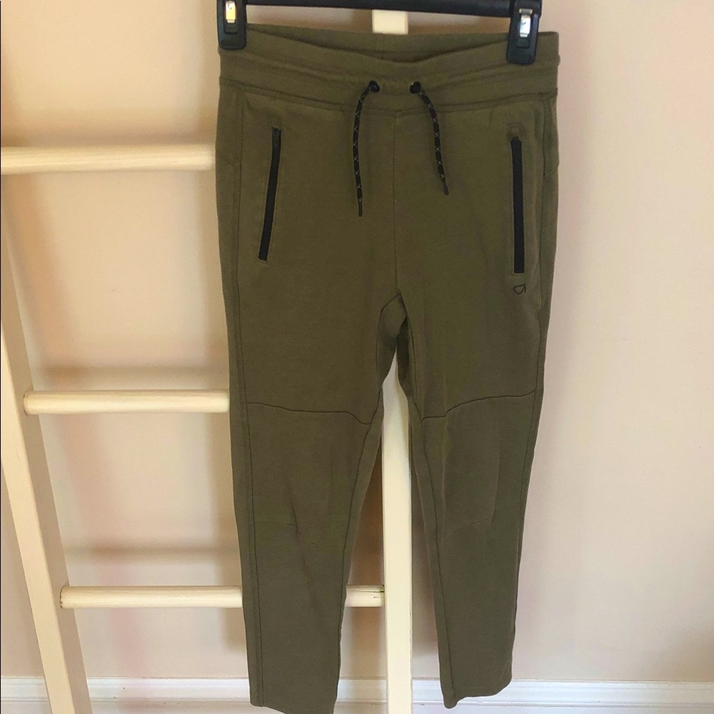 GAPFit Kids Olive Green Zip Pocket pants, XL (12)
